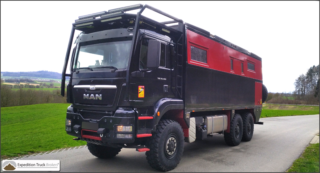 MAN TGS 26.480 6x6 EURO-5 expeditie voertuig met grote QUAD garage