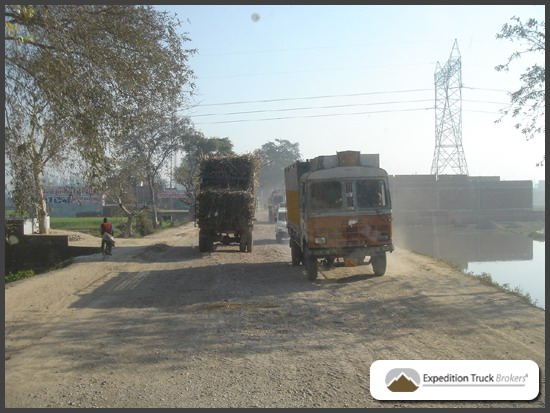 20 Inch truck tires in India