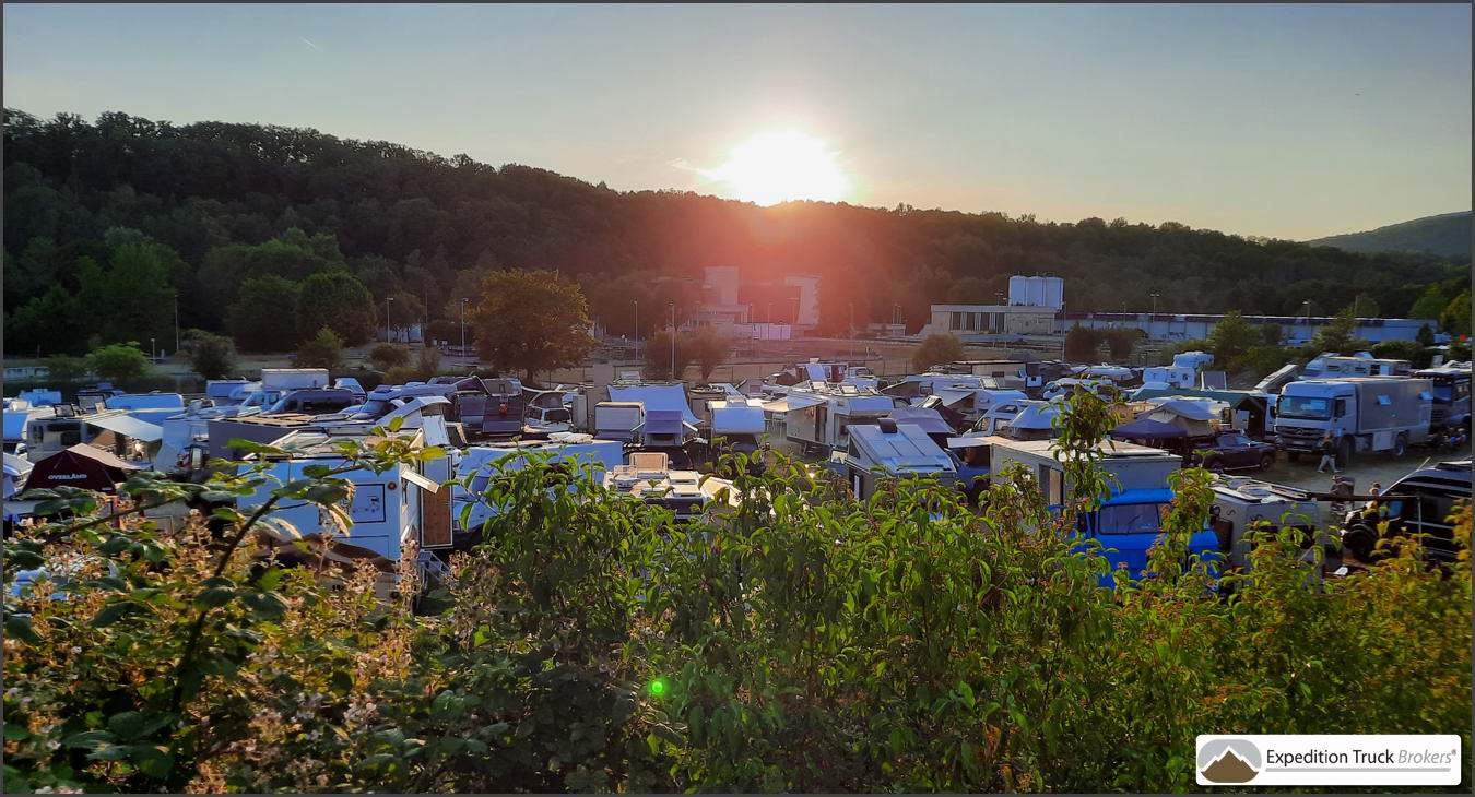 Sunset at the Abenteuer Allrad campsite in Juni 2025