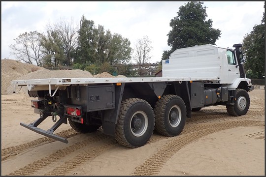 Mercedes Zetros 2733 6x6 Fahrgestell