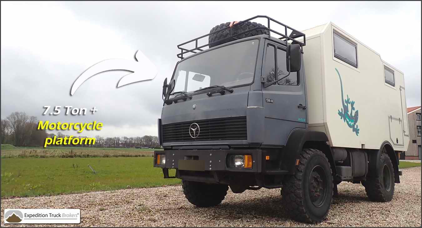 Camion Camping Car Mercedes 914 pour un équipage de 3 personnes