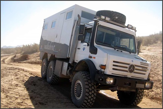 UNIMOG UNICAT 6x6 Expedition Truck